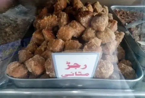 چارسدہ رجڑ مشہور مٹھائی